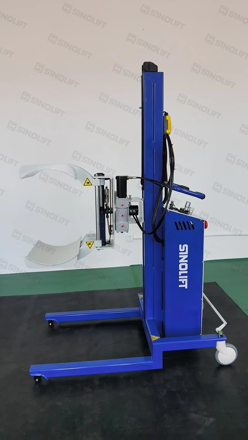 240726 V非标单立柱抱夹翻转升高车出货图 (2).jpg