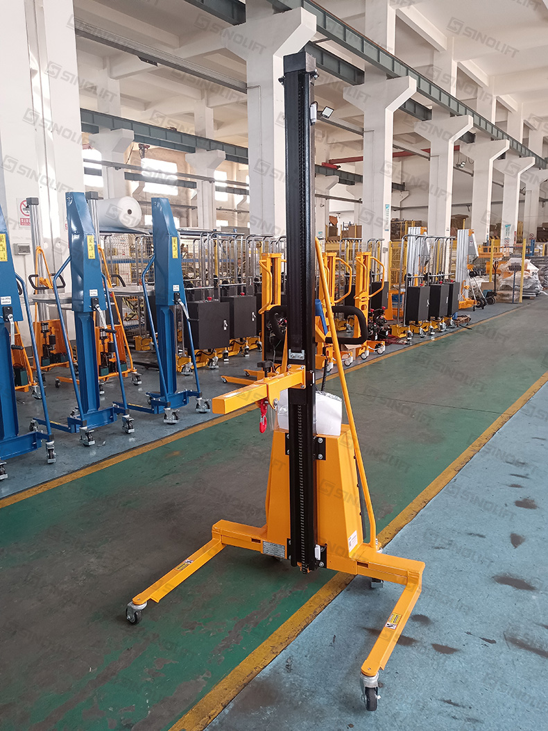 20240509 V 非标单立柱 移动吊钩 出货图 (6).jpg