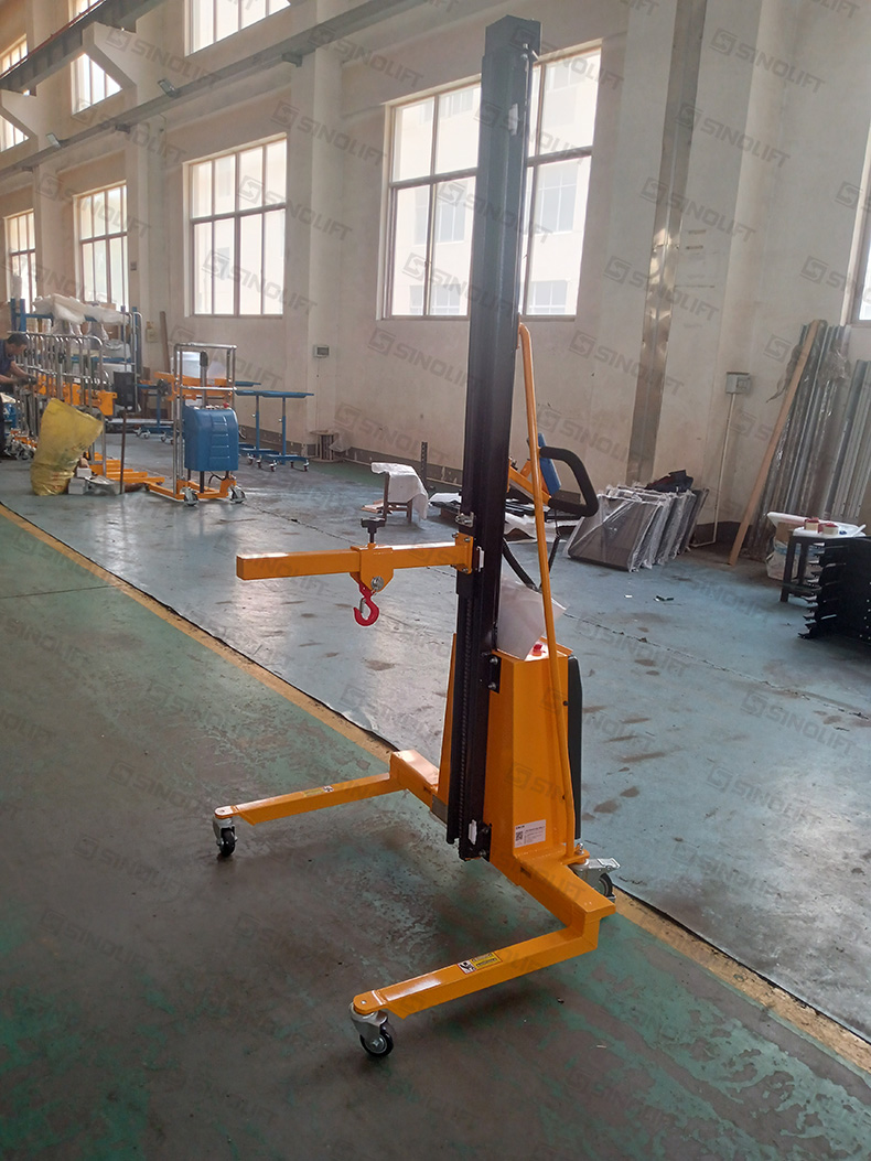 20240509 V 非标单立柱 移动吊钩 出货图 (5).jpg