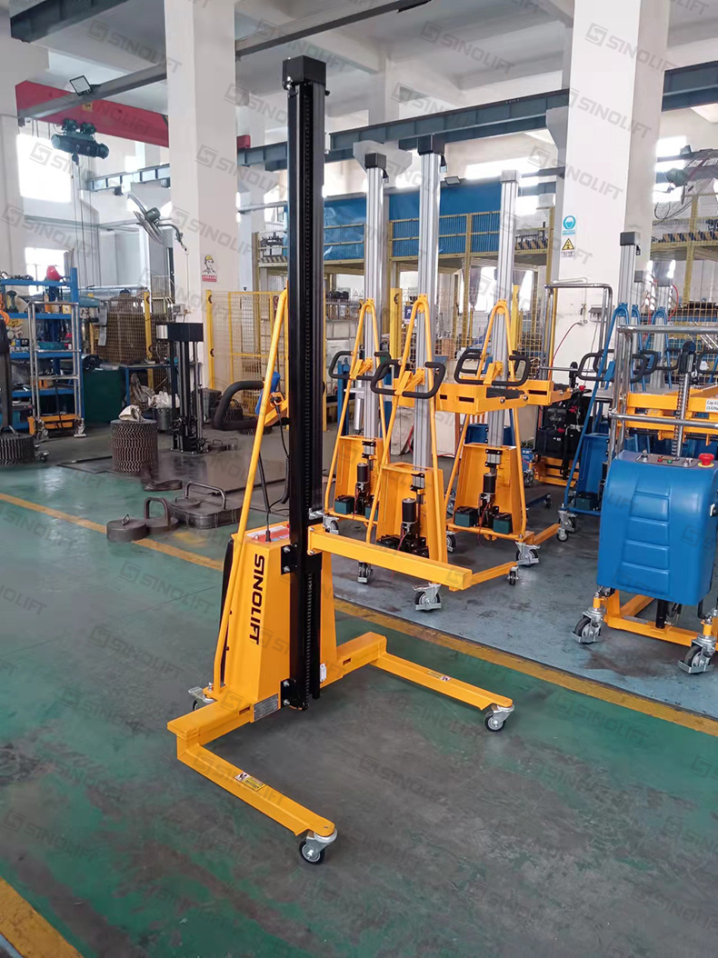 20240509 V 非标单立柱 移动吊钩 出货图 (4).jpg